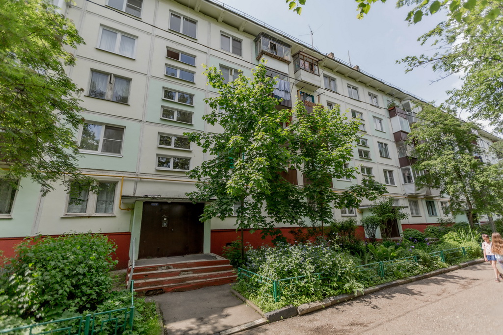 33. г. Красногорск, рп. Нахабино, ул. Парковая, д. 4